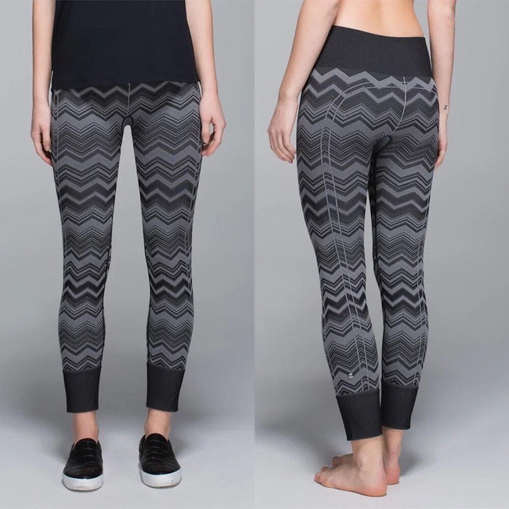 Lululemon Black Gray Ebb To Street Pant Chevron Compression Tight  Women’s 6